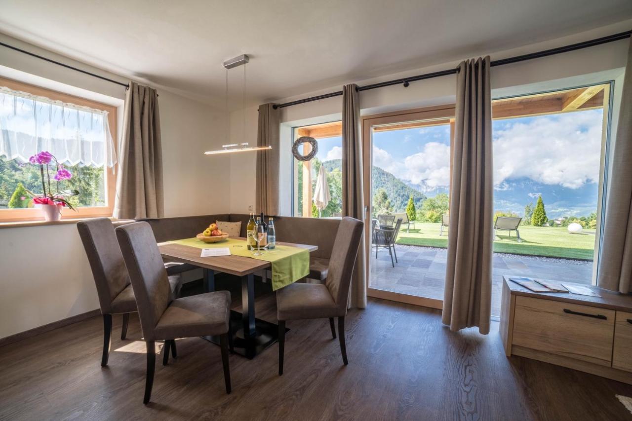 Gasserhof Chalets เมลตินา ภายนอก รูปภาพ