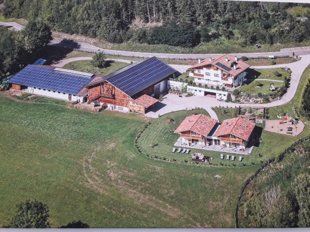 Gasserhof Chalets เมลตินา ภายนอก รูปภาพ